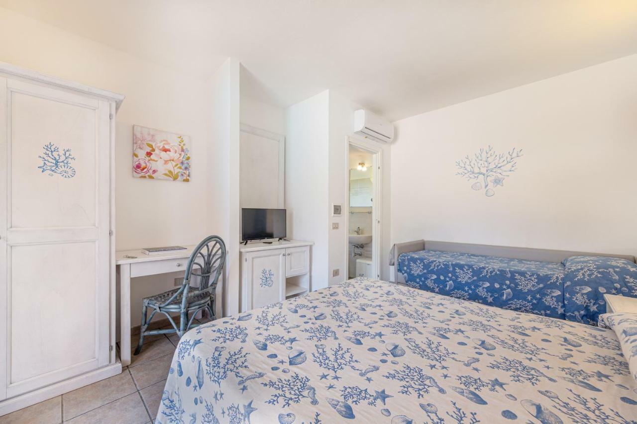 Marina Manna Hotel And Club Village Valledoria  Exterior photo